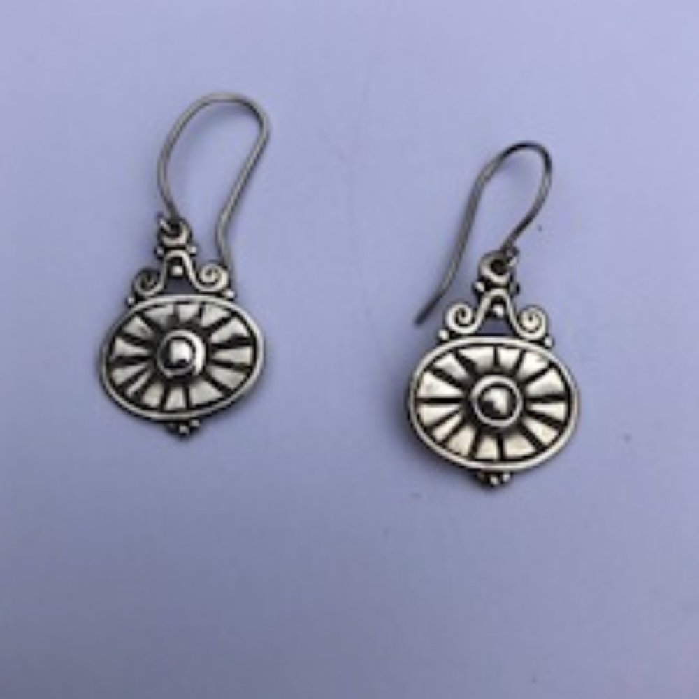 ⬇️Bill Mahonski Handcrafted Silver/Blue Necklace & Earrings - Picture 10 of 10
